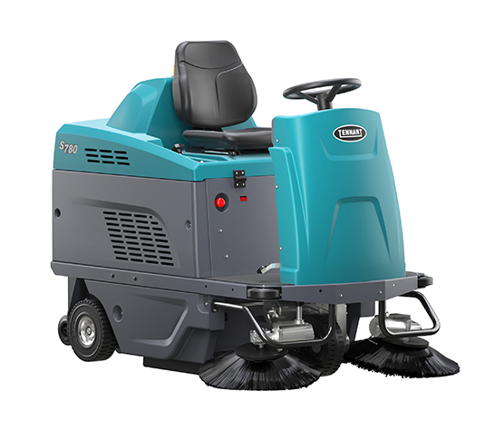 S780 Compact Battery Ride-On Sweeper S780 Compact Battery Ride-On Sweeper