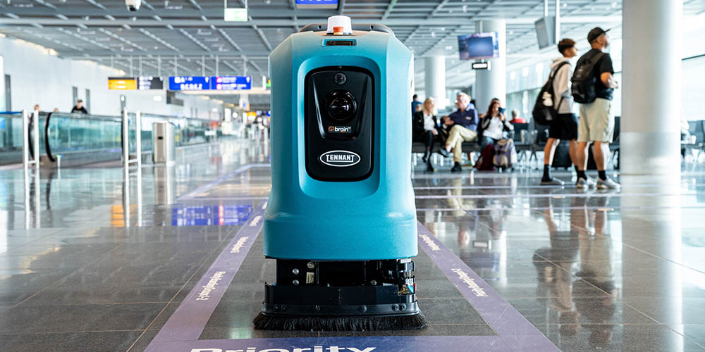 Front view of Tennant X4Rovr Robotic Floor Scrubber in Frankfurt Airport Front view of Tennant X4Rovr Robotic Floor Scrubber in Frankfurt Airport