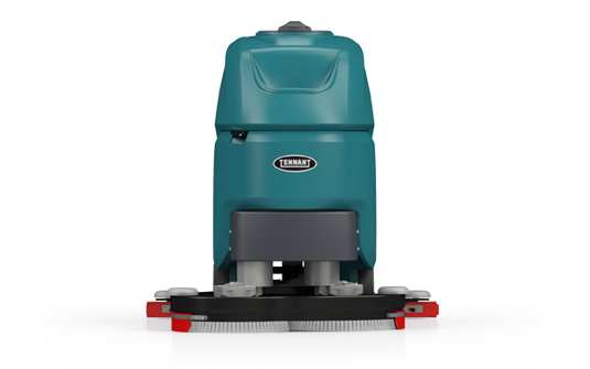 El frente de la máquina de la restregadora de pisos Tennant T390 El frente de la máquina de la restregadora de pisos Tennant T390